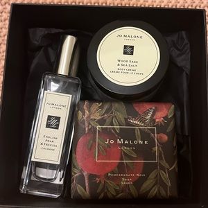 NEW Jo Malone Gift Set- Soap, Body Cream/Lotion, and Cologne/Perfume